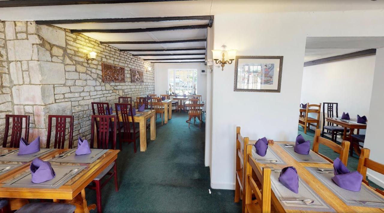 Siam Cottage Guesthouse Over 300 Years Old With Thai Restaurant Moreton-in-Marsh Exterior foto